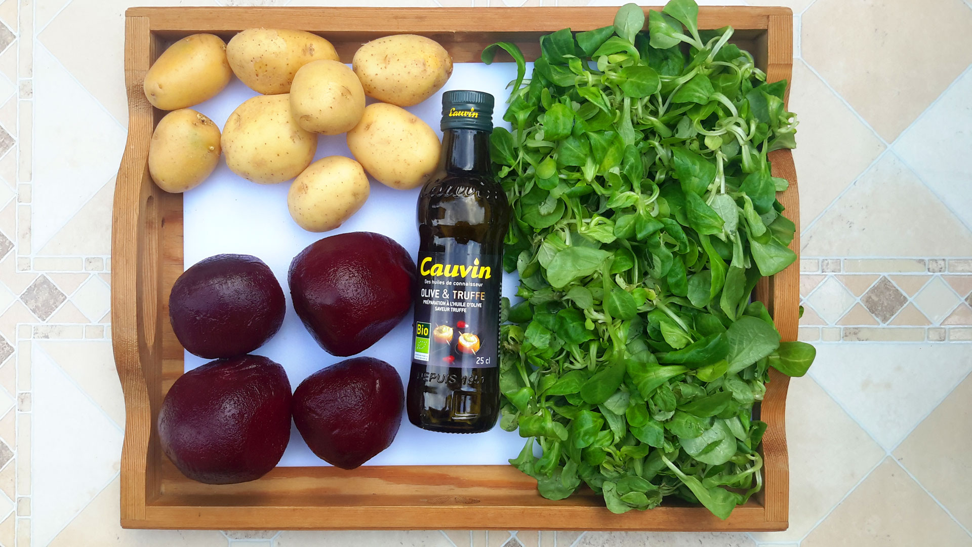 Archiduc (Grand Duke) - salad with beetroot, potatoes and lettuce salad