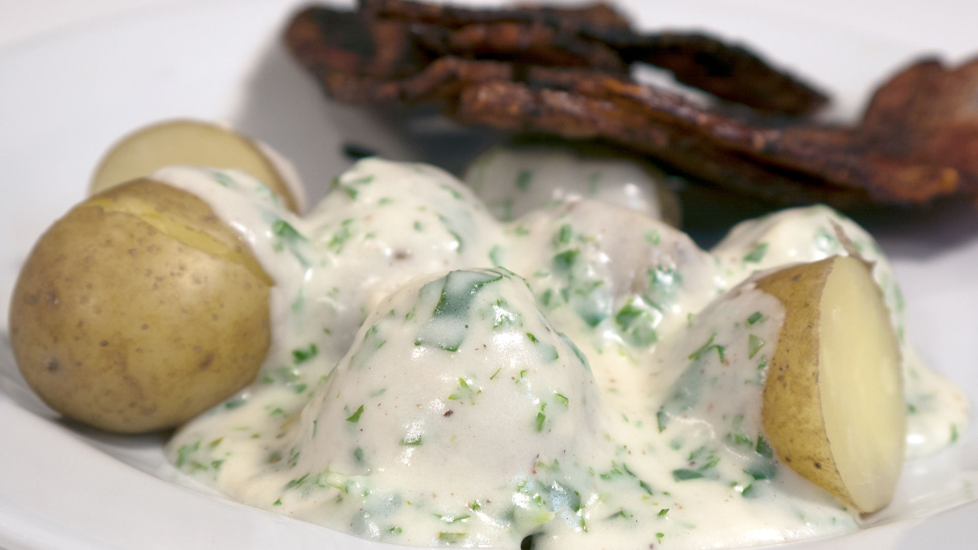 Bechamel sauce - white sauces - Parsley, Mornay, Onion, Mushroom, Curry, et al