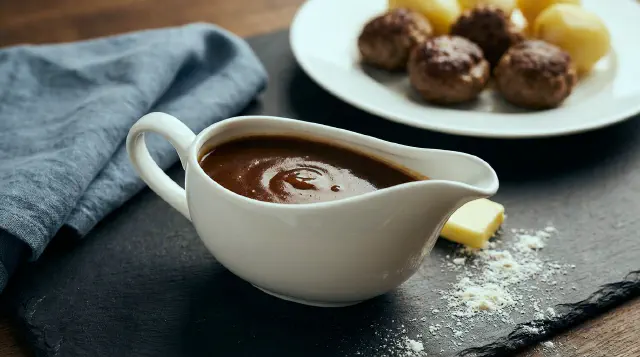 Brunsaus (Norwegian Brown Sauce)