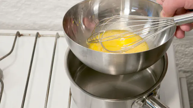 Hollandaise sauce