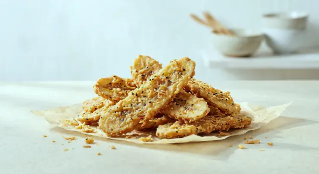 Street-Style Fried Bananas (Gluay Kaek)