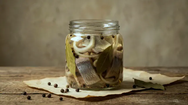 Sursild (Norwegian Pickled Herring Base)